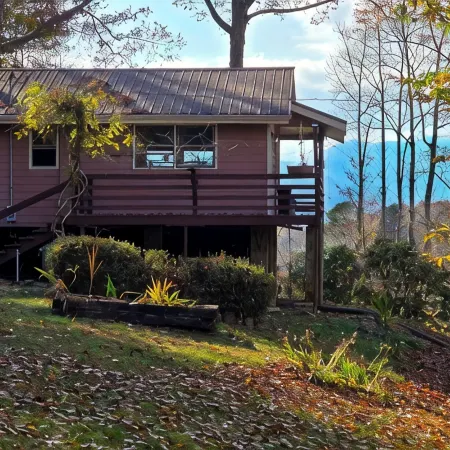 Nantahala Nookie Nook: A Playful Retreat w/Stunning Long-Range mt Sunset Views
