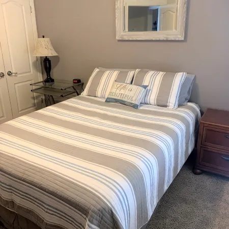 Beautiful Newly Decorated Condo at Lands End