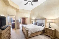 Lake Ray Hubbard - Luxury Lakeside Home Located in Chandler's Landing - Rockwall - Jacuzzi