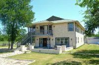 3 Points Ranch - Large Group Retreat Sleeps 28 - 4-Star
