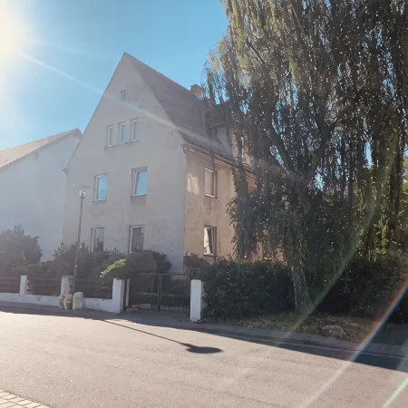 "FeWo Tante Ju" with a view of the Bauhaus in Dessau-Roßlau