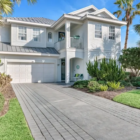 Cinnamon Beach House 6BR-6Ba PrivatePool Hot Tub Steps to the Beach Sleeps 18