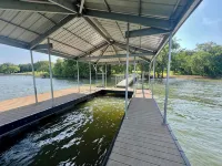 KY Lakeshore Retreat -Waterfront Views, Dock, Deck, Large Parking -NEW 2024 - 4 étoiles