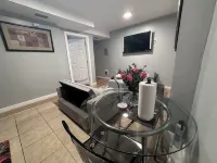 Cozy 1-bedroom apartment in enjoyable Newark with WiFi, - 2-Star