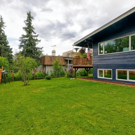 Modern, Spotless Anchorage Retreat • Walkable, Quiet, and Perfect for Families