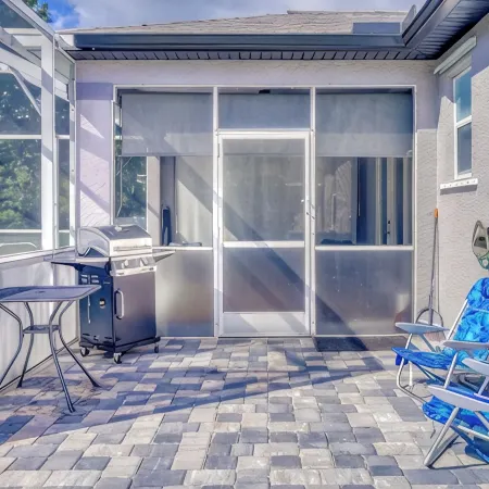 Heated SALT Pool - 3bd - Sunny