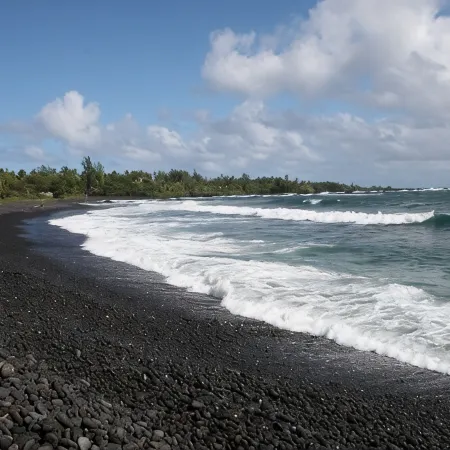 Fisher's Hana Bay Hale, Across from Hana Bay