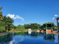 Palazzo Pavone Gallery & Resort Hotels near Pete Maze