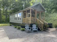 Tiny House Getaway - 4-Star