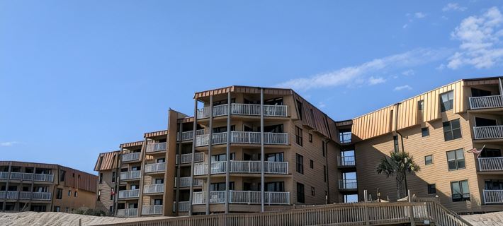 託普賽爾沙丘海灘公寓大廈 - 海濱！一層！坡道通達！ 昂斯洛縣酒店