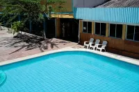 Hotel y Restaurante Leones Marinos - Beach
