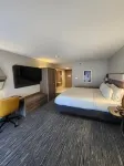 Holiday Inn Express LA JUNTA by IHG - parking