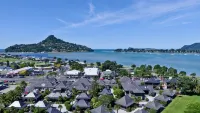 Pacific Harbour Villas - Pet friendly