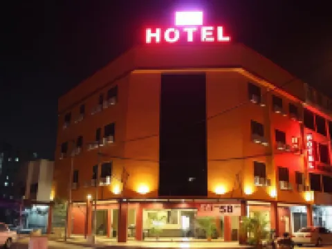 SE NEW FERRY HOTEL バガン・ダラム周辺のホテル