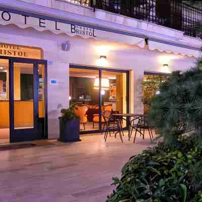 Hotel Bristol Hotel Exterior
