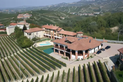 Tota Virginia Antico Podere فنادق في Rodello