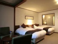 Lakeside Villa Suimeikaku