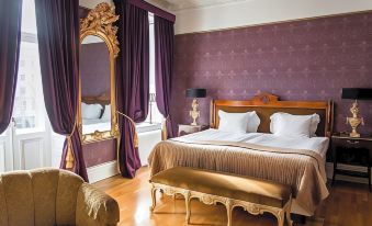 Hotel Eggers - Housity
