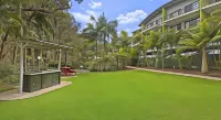 Flynns Beach Resort