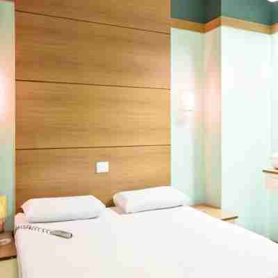 Hotel Sogo Naga City Rooms