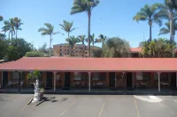 藍寶石棕櫚汽車旅館
