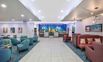 La Quinta Inn & Suites by Wyndham DFW West-Glade-Parks