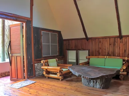 Baan Maka Nature Lodge Отели рядом с достопримечательностью «Kaeng Krachan Dam Electric»