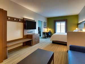 Holiday Inn Express & Suites Atlanta NW - Powder Springs