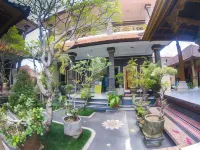 Jungut Guest House Ubud Hotels near Pusaka