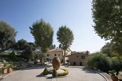 Masia Can Viver - Olive Oil Tourism B&B فنادق في La Garriga