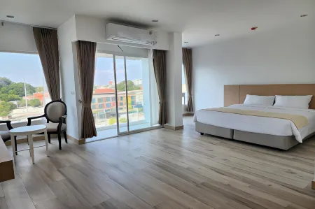 Arsh Boutique Hotel