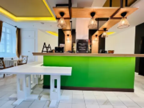 Side One Design Hotel Garni