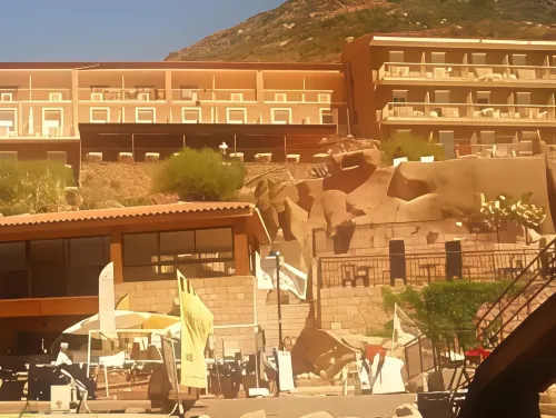 Le Méditerranée Hotels in Piana