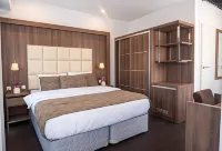 Hotel Cataleya BV Hotels near Foot Locker