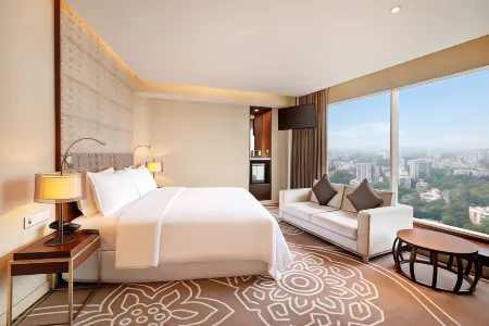 คราวน์พลาซ่า Dhaka Gulshan บาย IHG