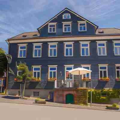 希徹勒阿爾特飯店 Hotel Exterior