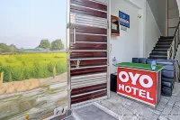 OYO S.R Group of Hotel Hotel a Jhinjhak