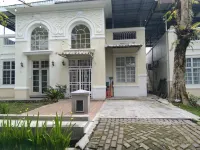 Villa Greenhill Sibolangit Chaster Hotel dekat Tugu Pramuka