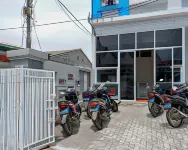 RedDoorz Near Tamansari Shopping Center Salatiga Sidorejo 호텔