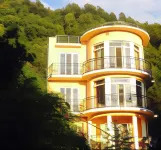 Royal House Hotels in Gonio