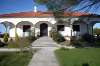 Casa Das Portas Hotels near Estatua de Passos Manuel