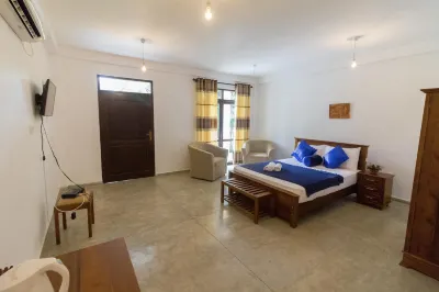 Thomasz Lodge