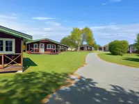 Mälarhusen Semesterby Österlen - Stugor & Gårdssviter Hotels in Löderup