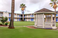 Motel 6 Houston, TX - East Hotels in Houston