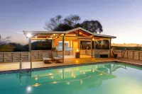 South Coast Horizon - Pools