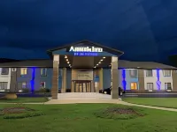 AmericInn by Wyndham Prairie du Chien - Motels