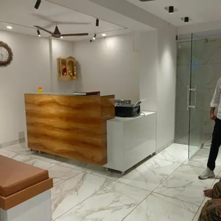 Goroomgo Janata Inn Gujarat Hotels in Vapi