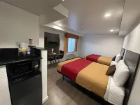 Claremont Lodge Hotels in Claremont