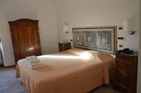 S. Martin Hotel Hotels in Giovinazzo