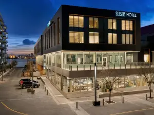 Seaside Hotel North Vancouver